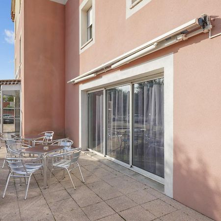 Hotel Akena Chateaurenard - Parc Des Expositions Avignon Dış mekan fotoğraf
