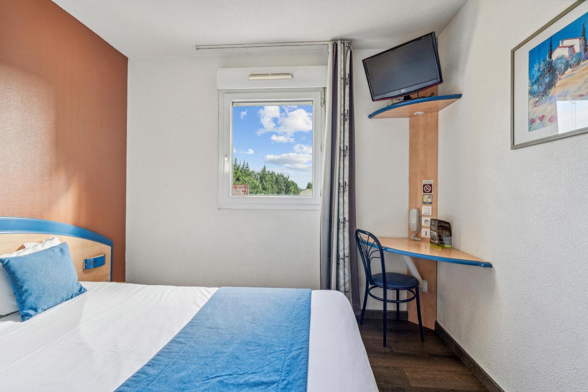 Hotel Akena Chateaurenard - Parc Des Expositions Avignon Dış mekan fotoğraf